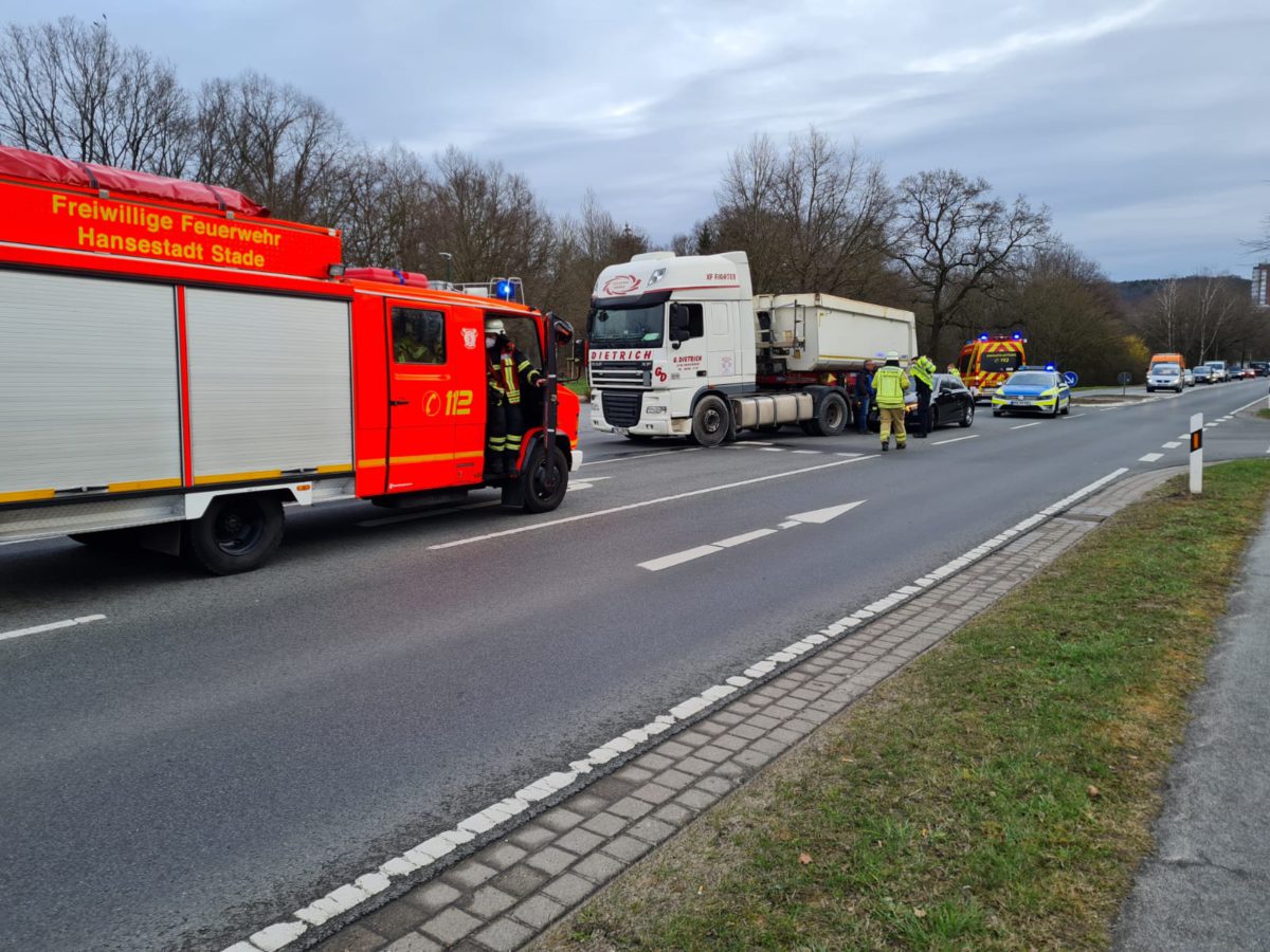 Verkehrsunfall auf der Bundesstraße 74 am 29. März 2021